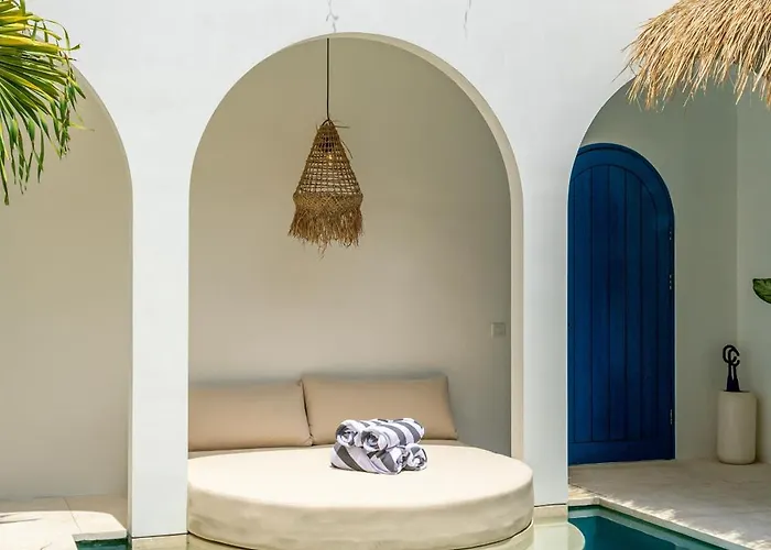 Dusa - Stunning 2-bedroom Mediterranean In Villa *